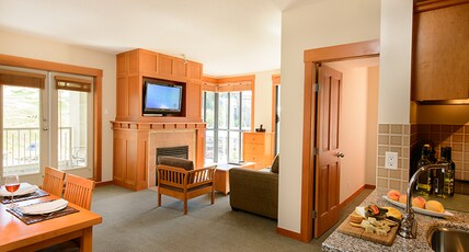 Pan Pacific Whistler Mountainside Room Type - Two Bedroom Upper Floor Suite Pan Pacific Whistler Mountainside Room Type - Two Bedroom Upper Floor Suite