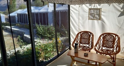 Orchard Land Room Type - Deluxe Room with Valley View