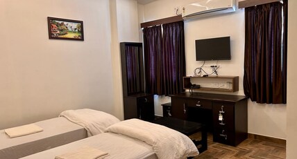 MRT Grand Room Type - Deluxe Twin Bed
