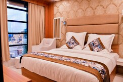 Astha Residency And Banquets