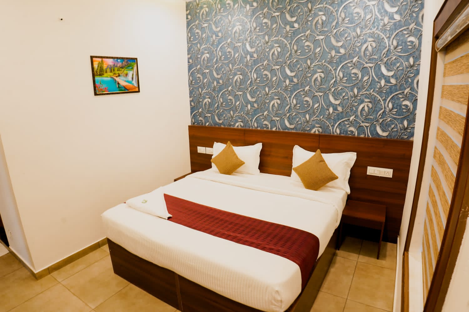 Abab Suites - Tap to explore photos