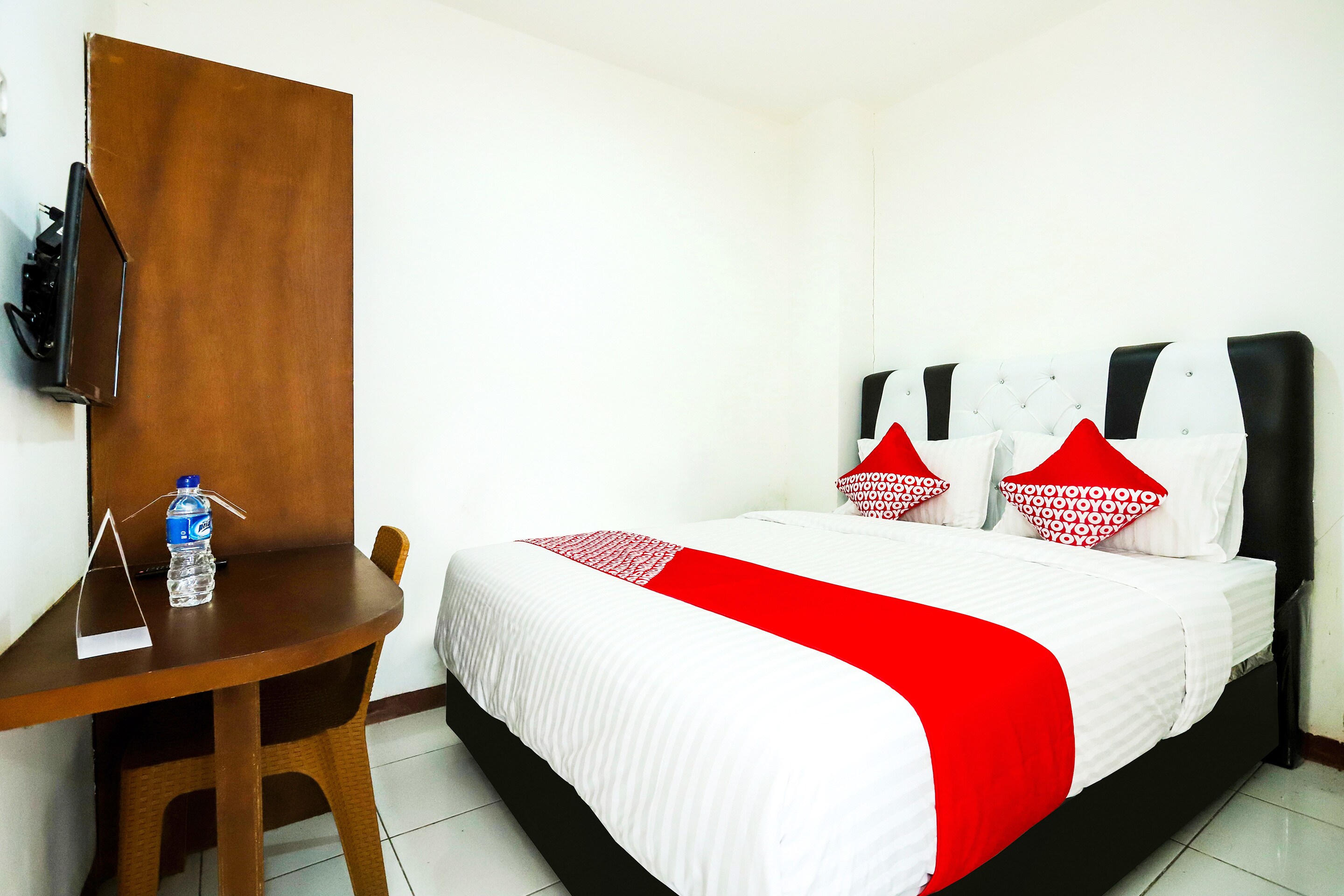 Hotel O Bungo Guest House - Tap to explore photos