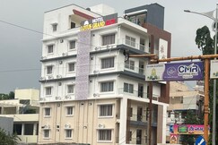 Hotel Lotus Grand Elite