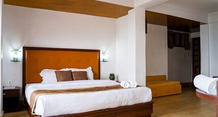Gangtok Central Rooms Room Type - Deluxe Room