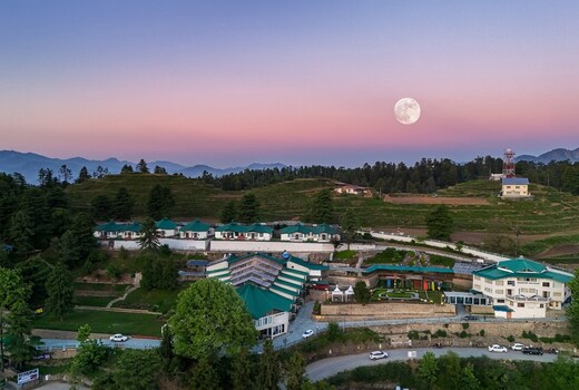 Kufri Heritage Resort & Spa