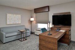 Hampton Inn & Suites by Hilton Las Vegas Airport