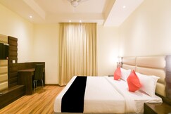 Address of OYO 77736 Hotel Starlight