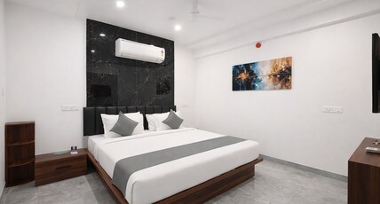 Click Hotel Gachibowli Hyderabad-HITEC City Room Type - Executive Room