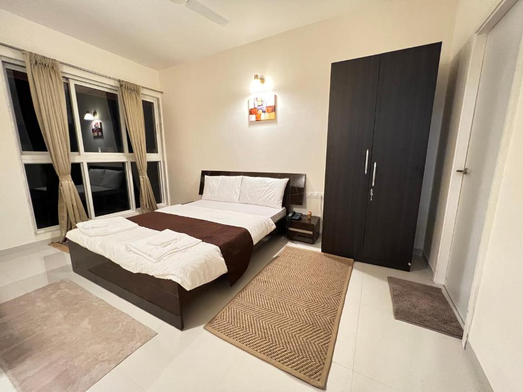 Good Stay Premium Service Apartments - Tap to explore photos