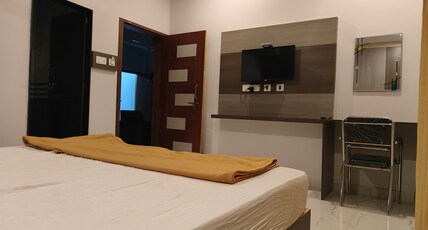 Hotel Quality Boarding and Lodging Room Type - Standard Double NON AC