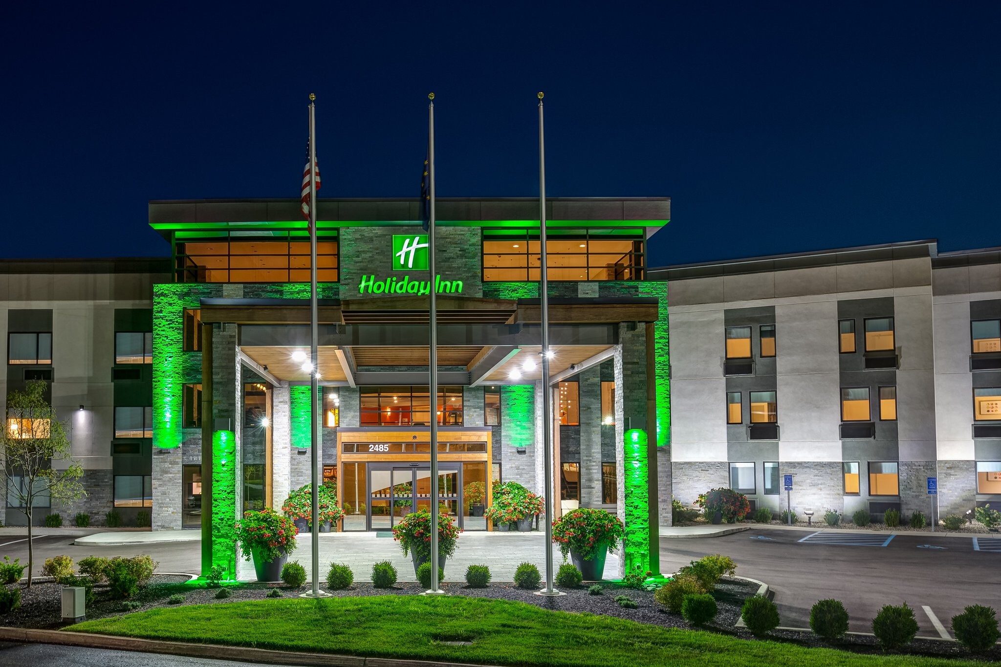 Holiday Inn Columbus, an IHG Hotel - Tap to explore photos