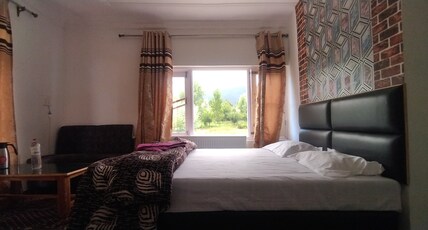 The Gulmarg Gateway Resort | Centrally Heated Rooms Room Type - Deluxe Rooms