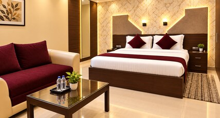 Chariot Inn Room Type - Premium room Chariot Inn Room Type - Premium room