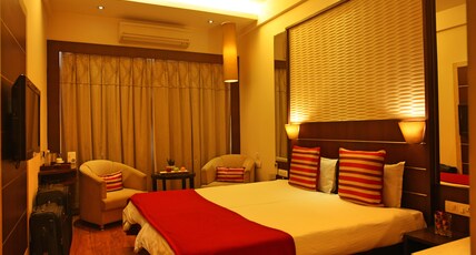 Hotel Surya Royal Room Type - Premier Room with Complimentary Mocktail or Soup