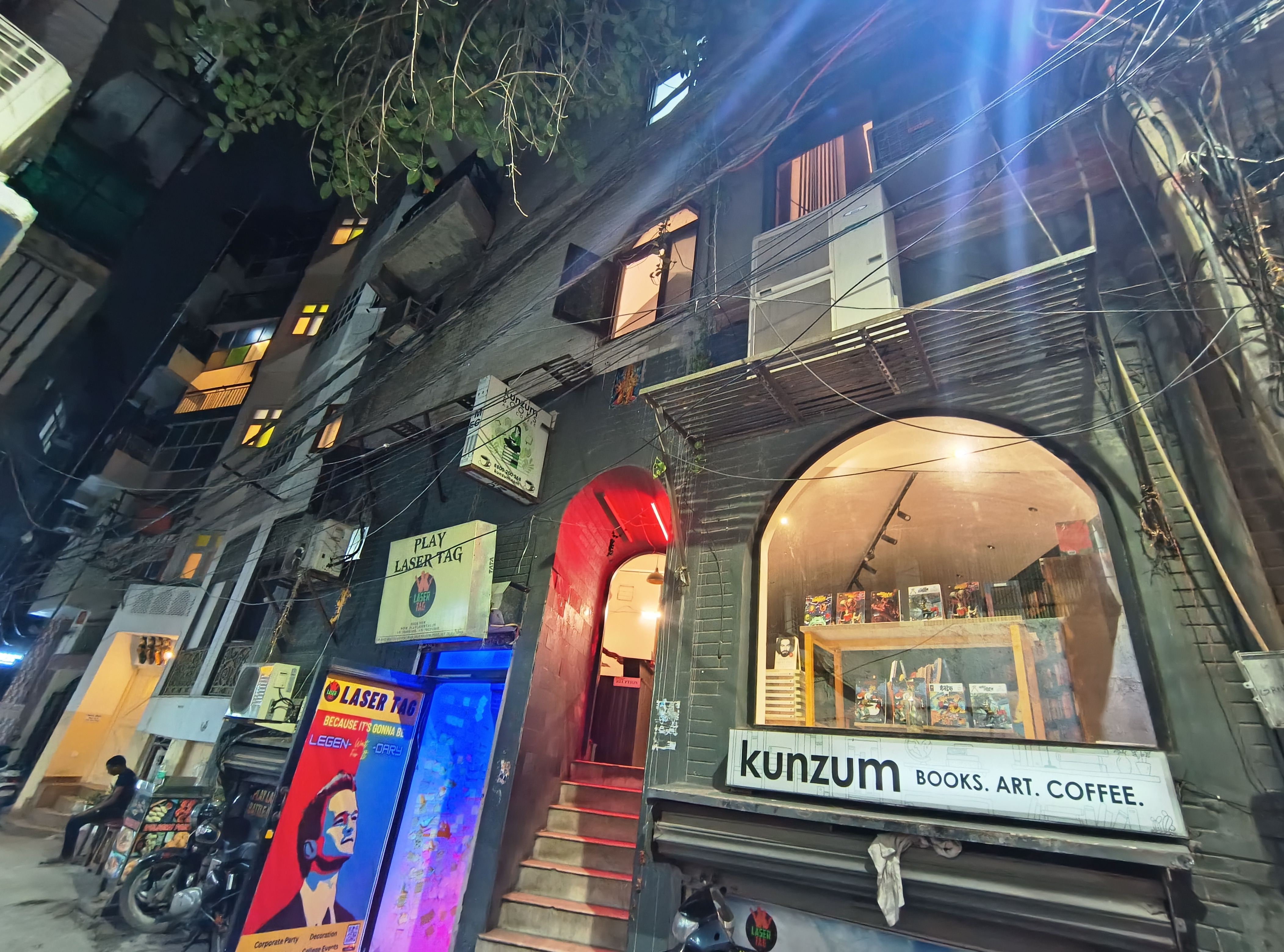 Hotel Hauz Khas Inn - Tap to explore photos