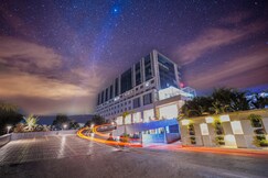 Hotel Babylon Capital