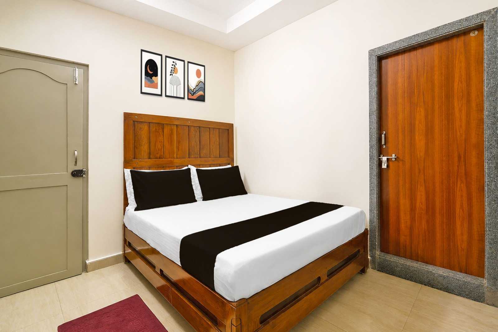 Hotel O Seven Hills Grand - Tap to explore photos