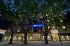 FabHotel SM Suites