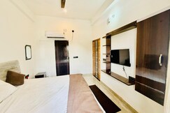 Hotel Anantam
