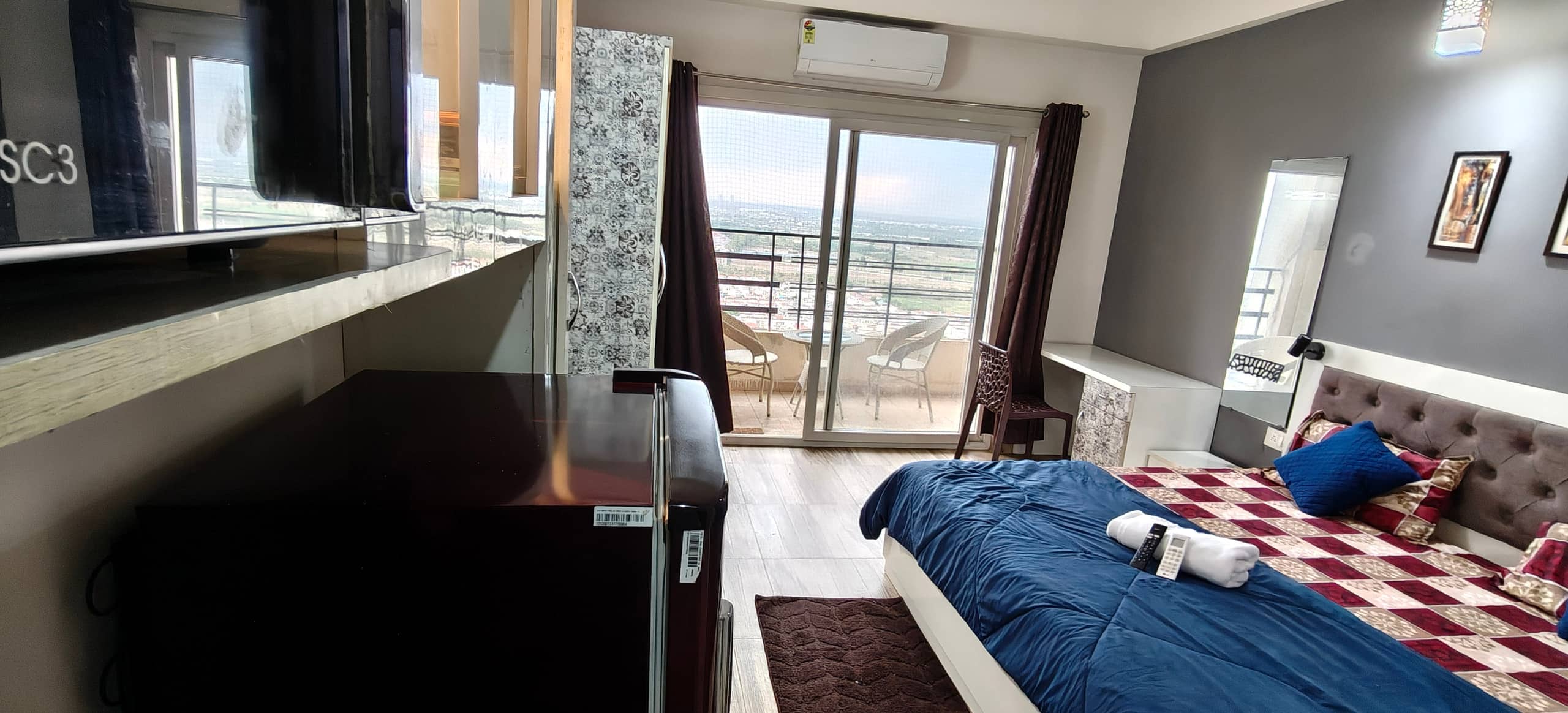 Oriva Espace II Greater Noida - Tap to explore photos