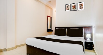 Hotel O SARA RESIDENCY Room Type - Classic