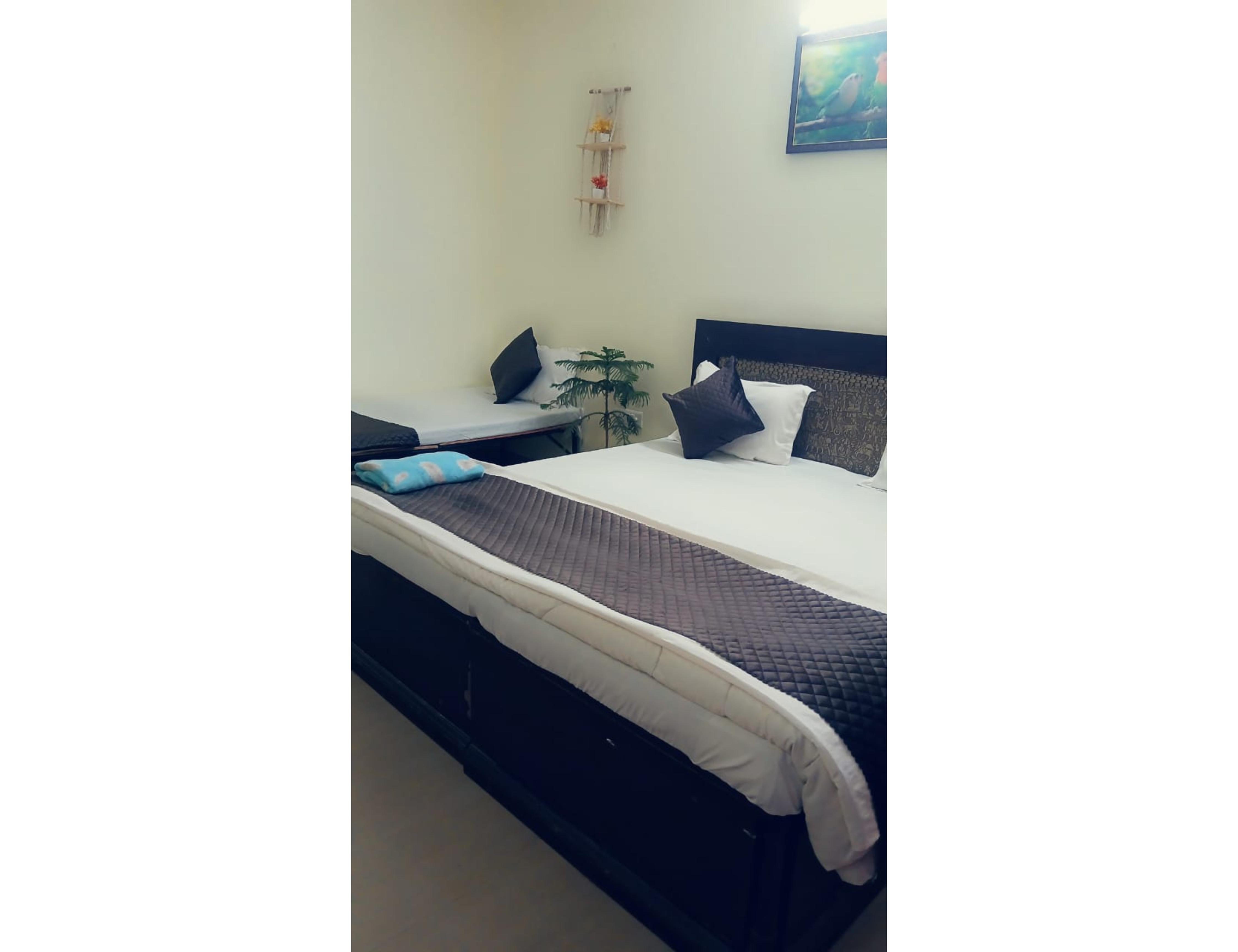 Kartik Home Stay Entire 1 BHK Apartment - Tap to explore photos