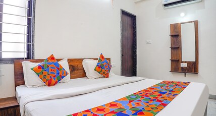 FabHotel SSG Room Type - Deluxe Room