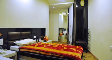 New Hotel Jannat Room Type - Deluxe Room