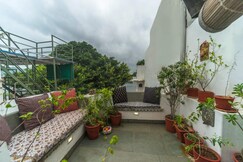 Udaipur Rosies Retreat. Lakeside Apartment