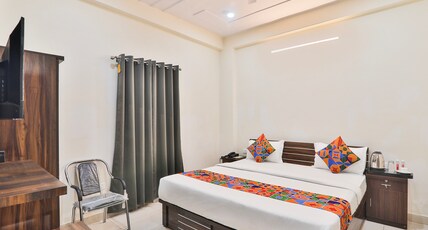 FabHotel Lucknow Inn Room Type - Executive Room FabHotel Lucknow Inn Room Type - Executive Room