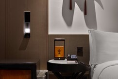 Hilton Shigatse