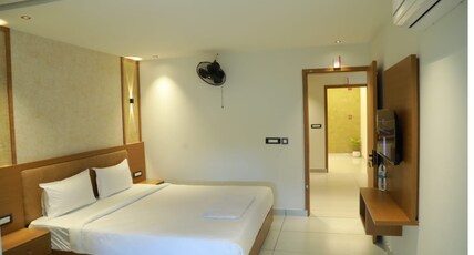 Crystal Regency Room Type - Standard Room