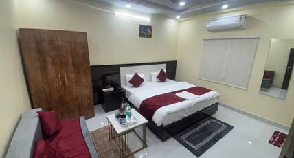 Hotel Hanumat Palace-300 Meter Jaipur Railway Station Room Type - Luxury Room