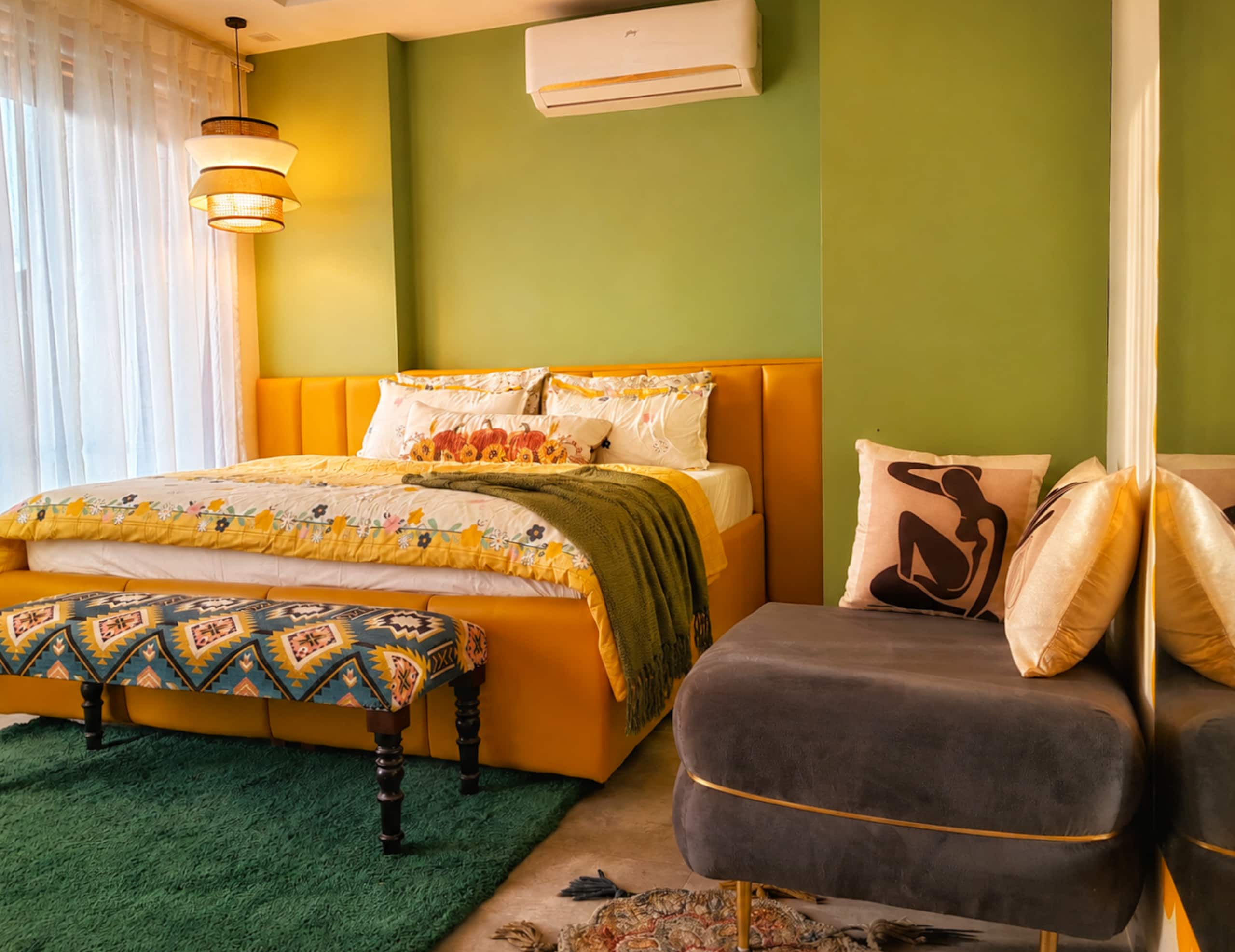 Penthouse 2BHK Noida Sector 104 Rd - Tap to explore photos