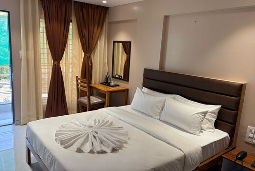 Hotel Leela