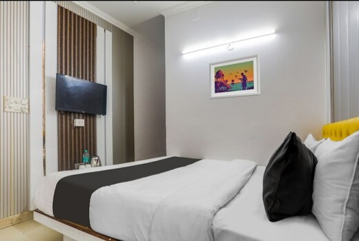 Hotel Anchal Deluxe @ New Delhi Railway Station