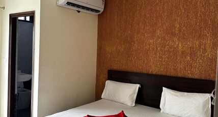 Mannat Residency near AIIMS Room Type - Deluxe Room Ac