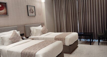 HOTEL LA ARRIBA Room Type - Executive Twin