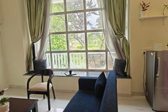 Amlah | Panoramic Suite with Mountain Views
