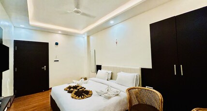 Hotel Shivalya Room Type - Deluxe Non-AC Room