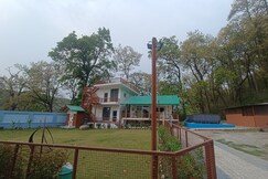 Photos of Majhaun Miracles