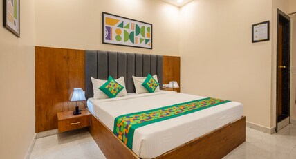 Treebo Ayodhya Grand Room Type - Standard Room