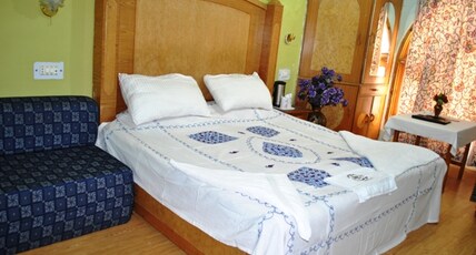 Paradise Hotel Main Market Room Type - Deluxe room