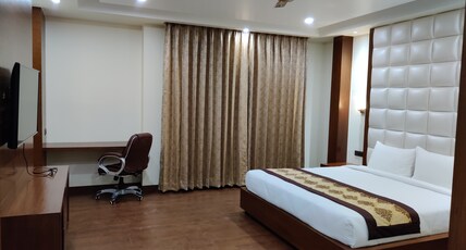 Hotel SK Grand Room Type - Super Deluxe