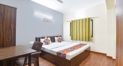 Fab Hotel MV Galaxy Room Type - Deluxe Room