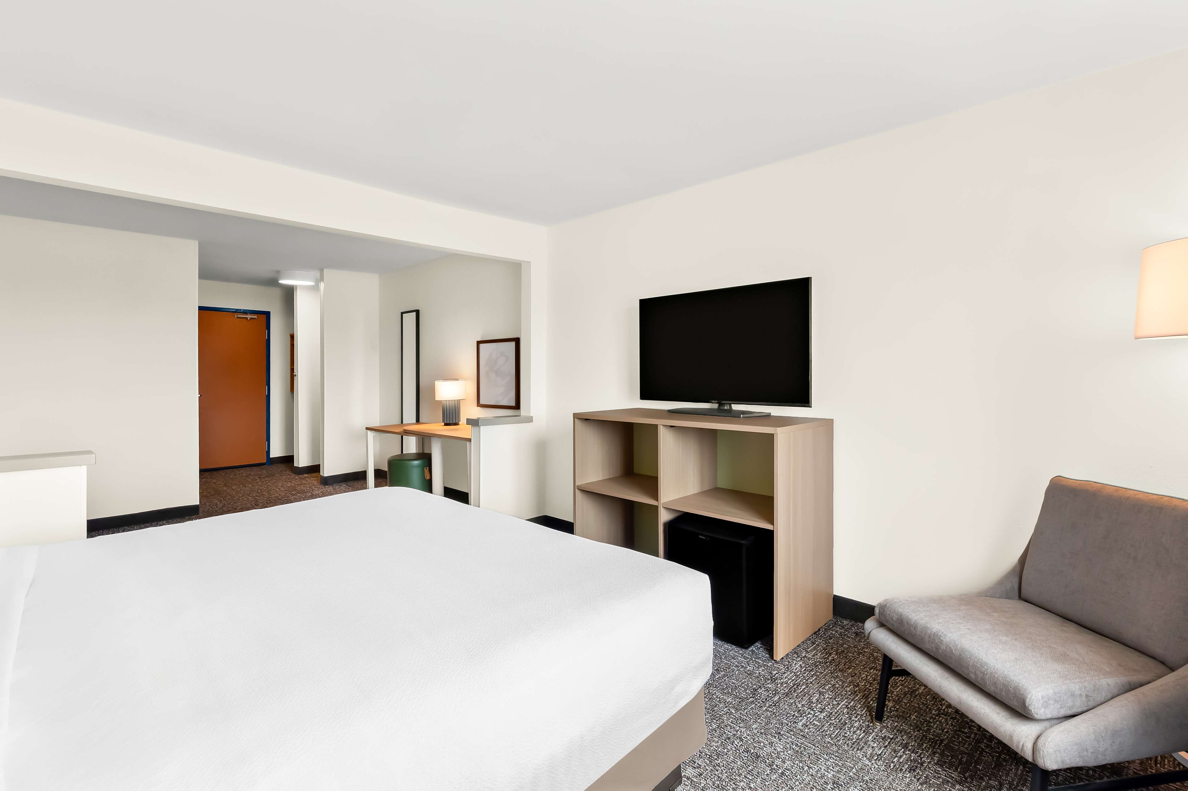 Spark by Hilton Springfield Southwest - Tap to explore photos