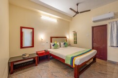 Treebo Grace Inn, 3 Min Walk From Promenade Beach