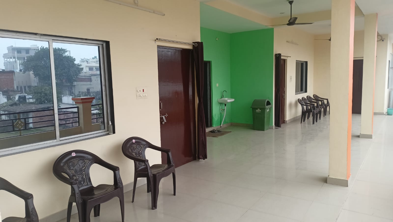 DPS Home Stay - Tap to explore photos