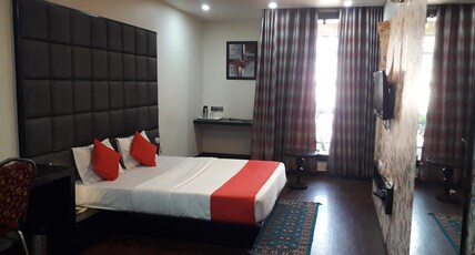 Hotel Jalsa inn Room Type - Deluxe Double Bed Room