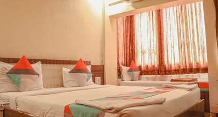 Hotel Mukesh Residency (Near Pune Railway Station) Room Type - Deluxe AC Room